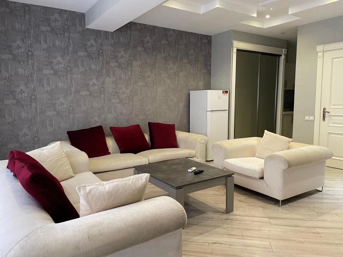 Luxe Azure Apartment Baku Bagian luar foto